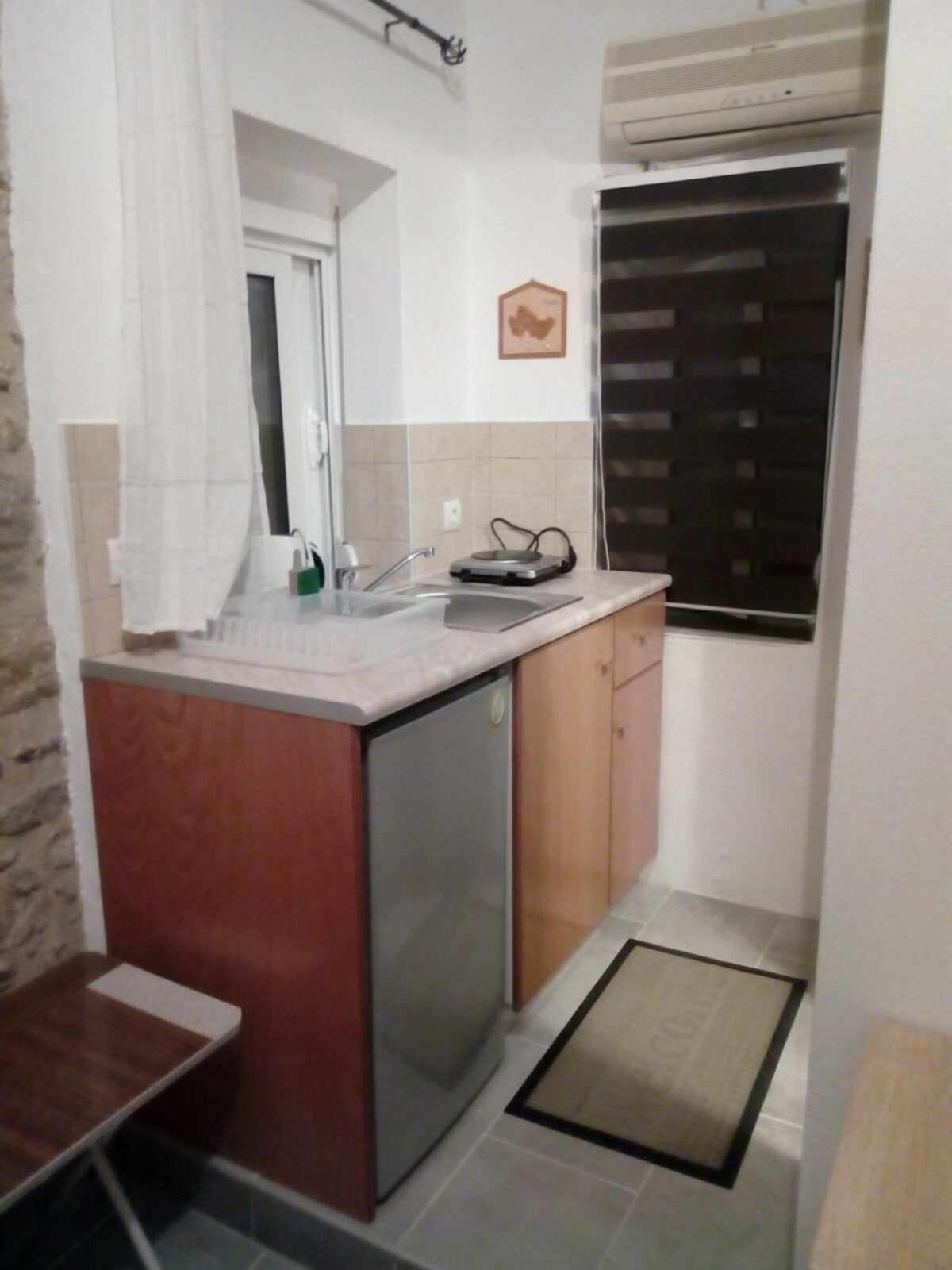 Spiros Apartments Livadia  المظهر الخارجي الصورة