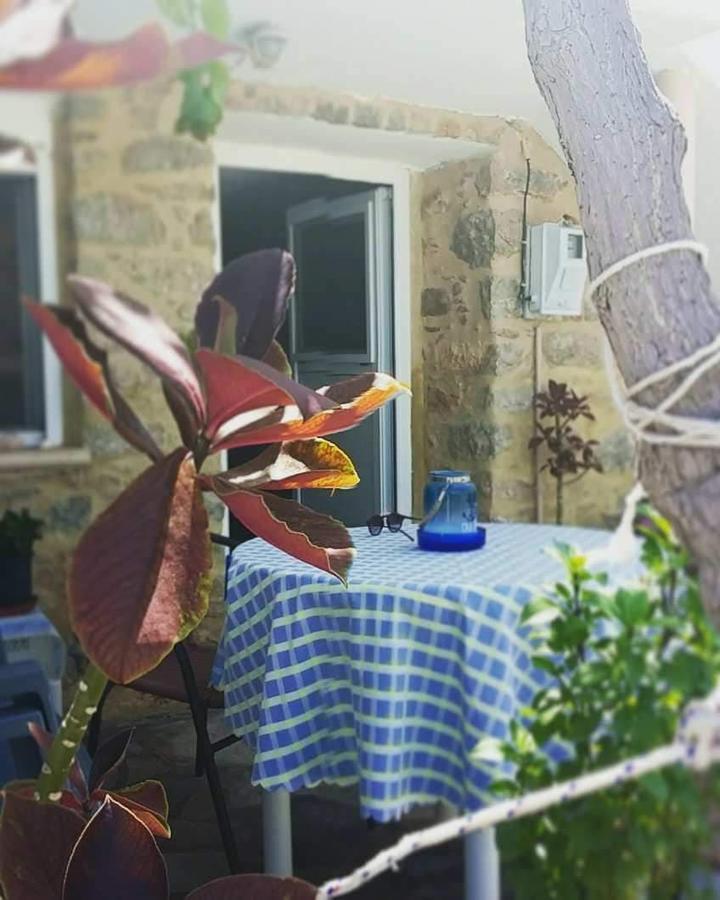 Spiros Apartments Livadia  المظهر الخارجي الصورة